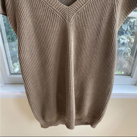 EUC Marc Jacobs Brown Olive Tan Sweater Vest Sz. XS - Picture 2 of 4